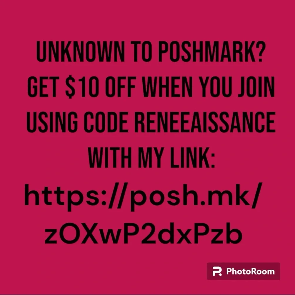 Love Moschino Black Dress with Vibrant Red Heart - Picture 9 of 10